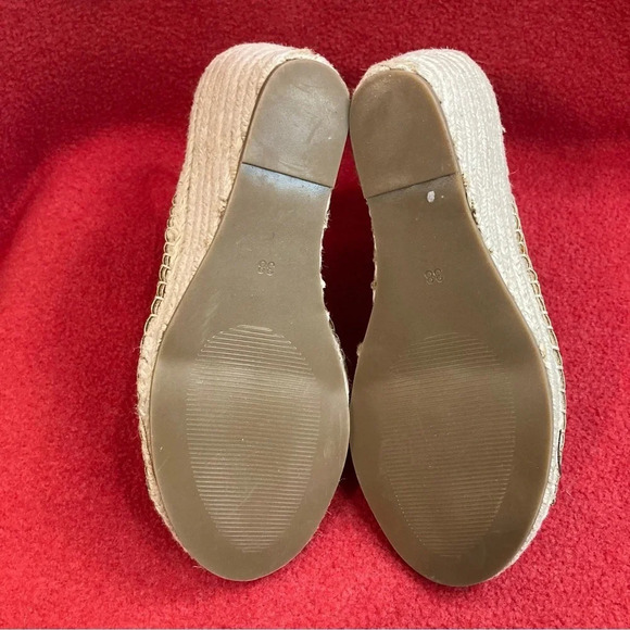 MATT & NAT Sz 38 Acacia Peep Toe Velcro Closure Espadrille Wrapped Wedges - Picture 11 of 11